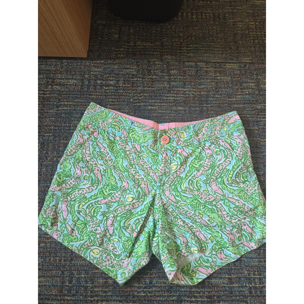 Lilly Pulitzer "Callahan Short" in "Chomp Chomp" Alligator Print Size 2